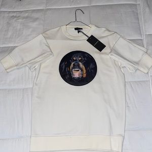 Givenchy Sweater/Large/Creme Colored